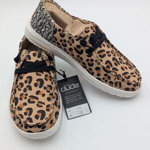 Hey Dude - Women's Wendy Leopard Sparkle Woven Slip-On Shoes Tan Size 6